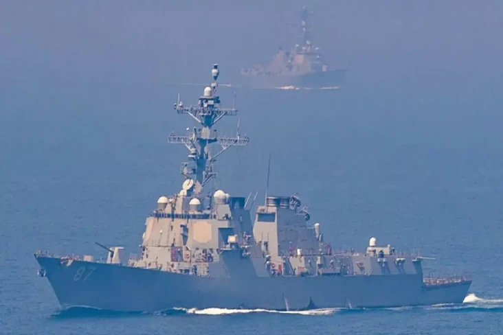 Iran: 3 Kapal Perang...