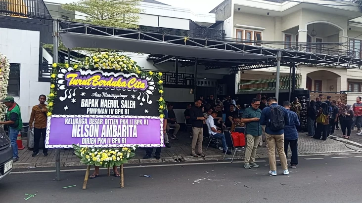 Menkop Ferry Bersaksi...
