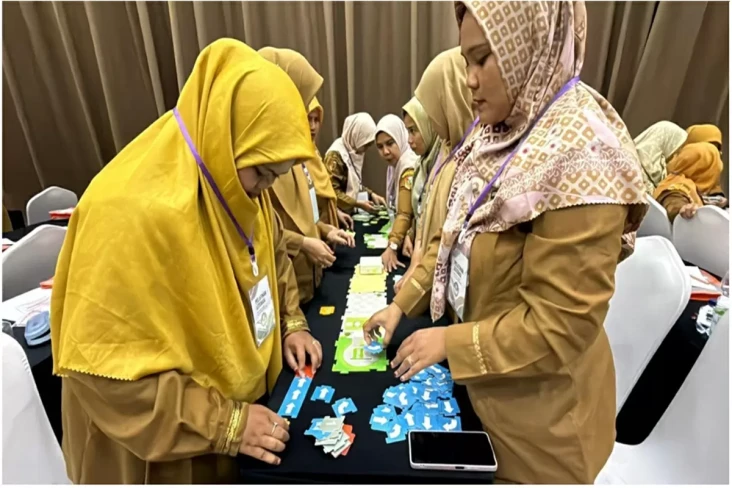 UNRI Latih Guru SD Pekanbaru...