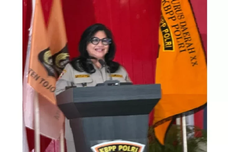 Audiensi dengan Kapolri,...
