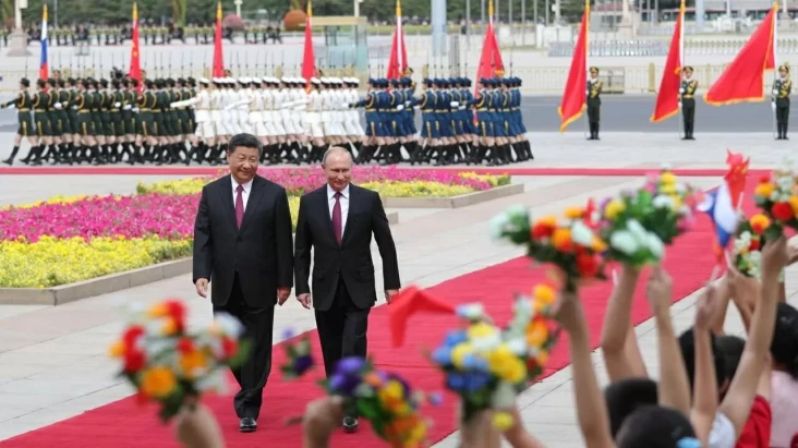 China Pegang Kendali!...