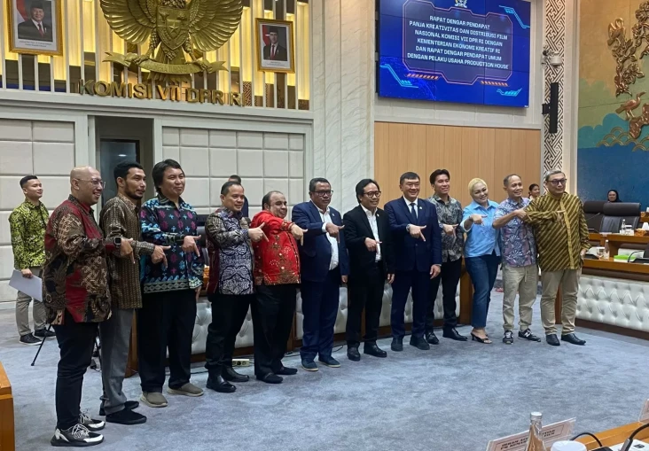 Wakil Ketua Komisi VII...