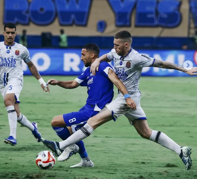 Persib Juara Super League...