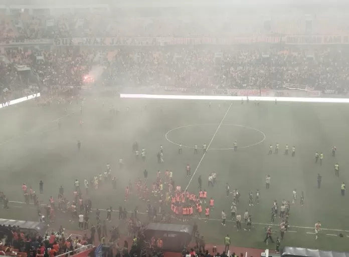 Persib Juara Liga, Duel...