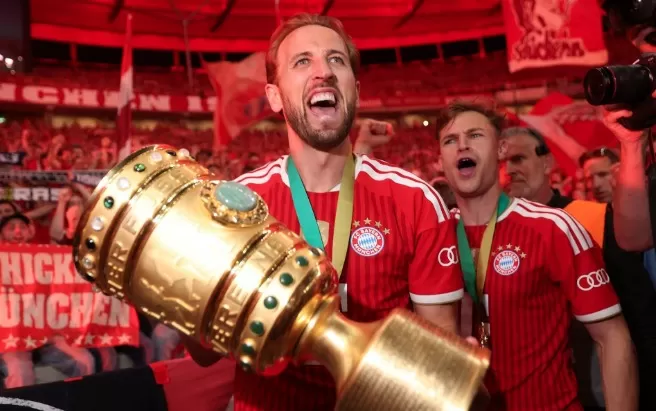 Bayern Munich Juara...