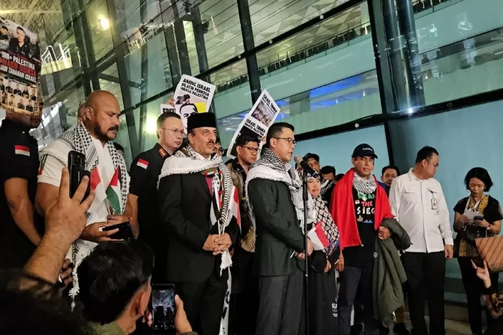 9 WNI yang Ditahan Israel...
