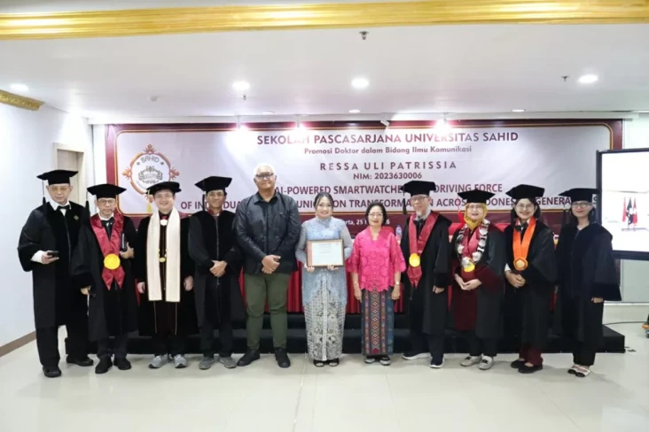 Disertasi Doktor Komunikasi...