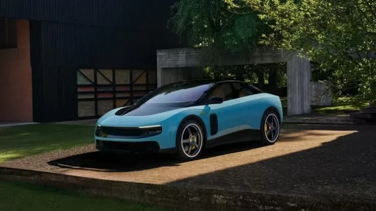 Ferrari Luce Dikritik,...