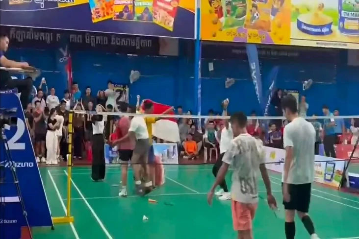 Polri Juara 1 Kejuaraan...