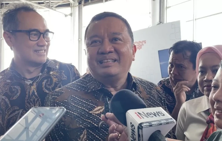 Komdigi Sebut Registrasi...