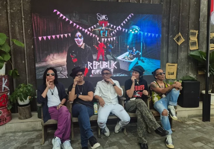 Album Baru Slank Republik...