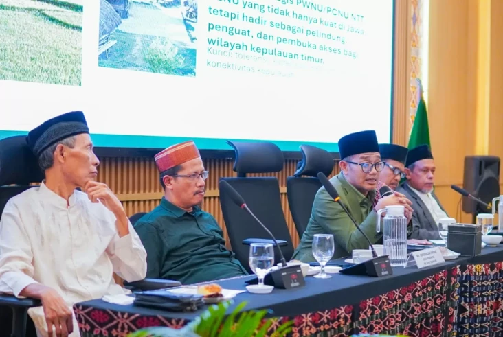 Jelang Muktamar ke-35,...