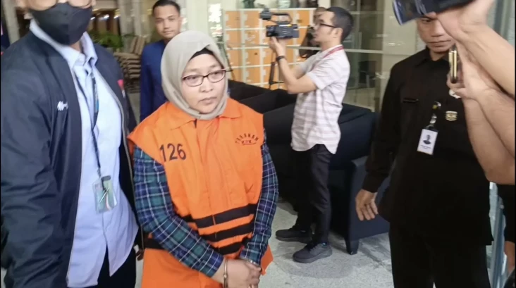 ASN BPK Kenakan Rompi...