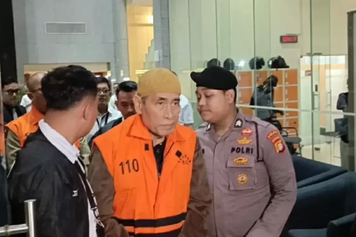 Ditahan KPK, Asrul Azis...