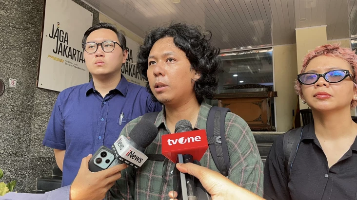 Kasus Andrie Yunus,...
