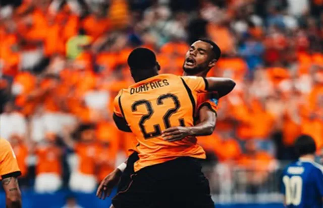 Belanda Pesta Gol, Swedia...