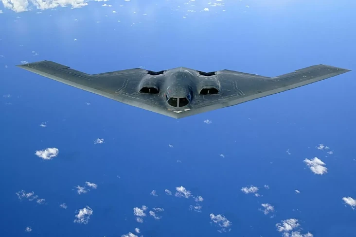 10 Pesawat Militer Termahal...