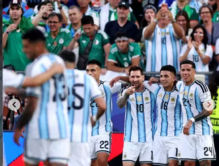 Argentina di Ambang...