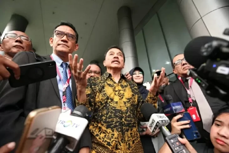 Roy Suryo dan Dokter...