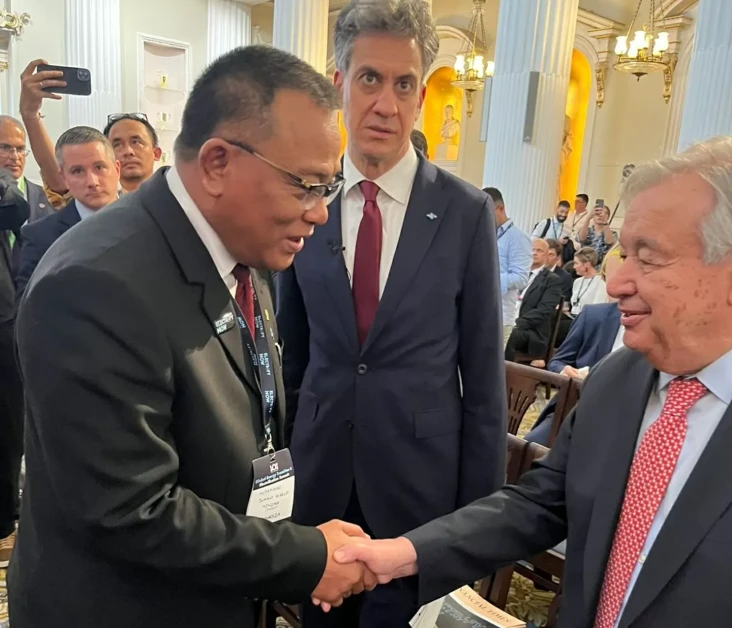 Indonesia Berkomitmen...