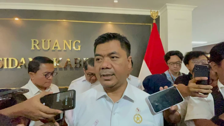 Wamensesneg: Presiden...
