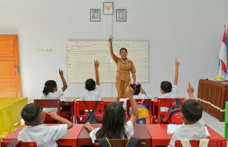 Cek SIMPKB! Kemendikdasmen...