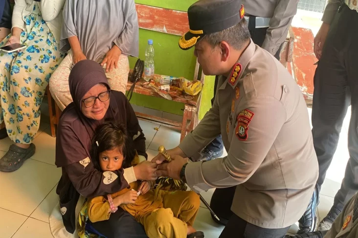 Isak Tangis Keluarga...