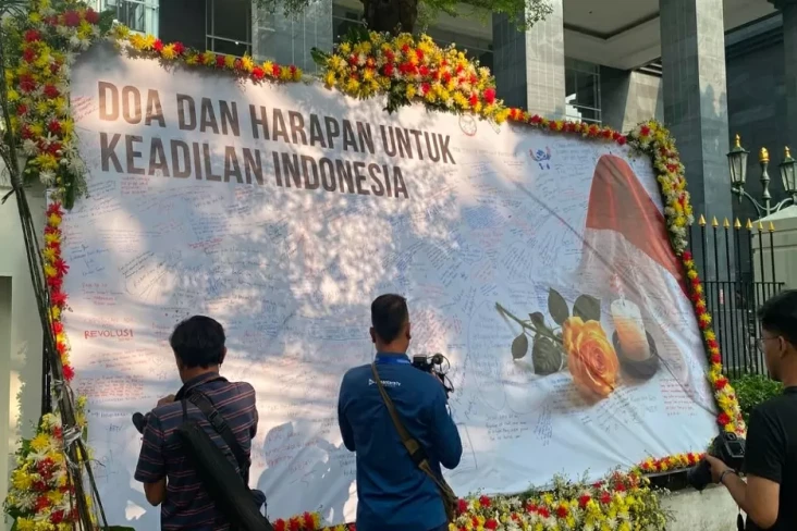 Suasana Jelang Putusan...