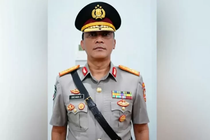 Anggota Satresnarkoba...