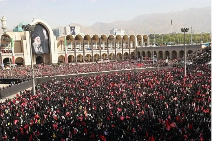 Para Pelayat Ayatollah...