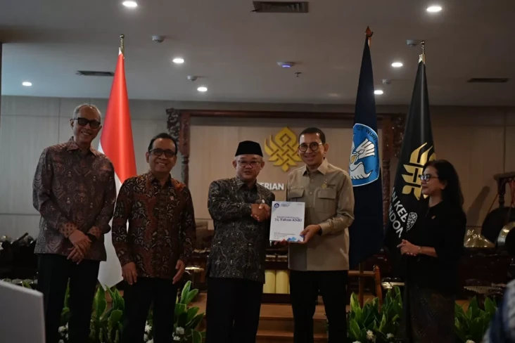 Kemendikdasmen Alihkan...