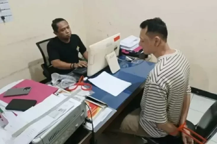 Bang Jago yang Pukul...