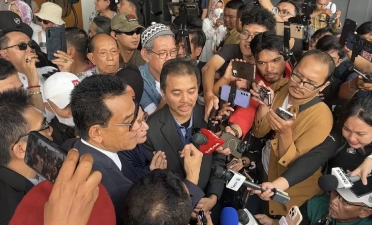 Hakim Kabulkan Sebagian...