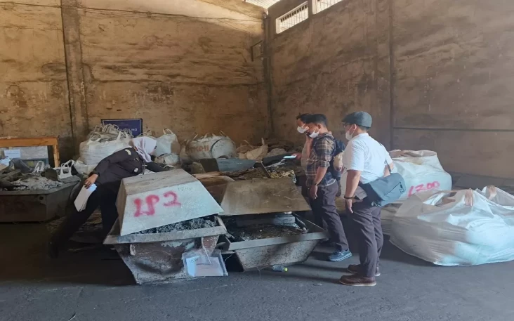 Kejagung Sita 104 Ton...