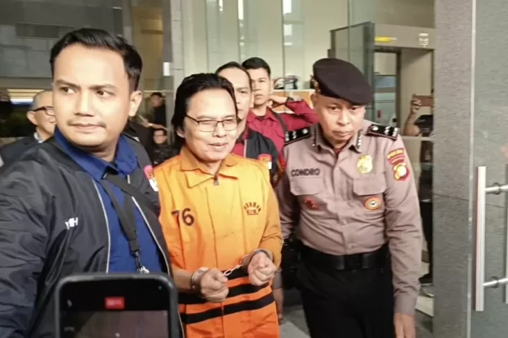 Eks Sekjen MPR Maruf...