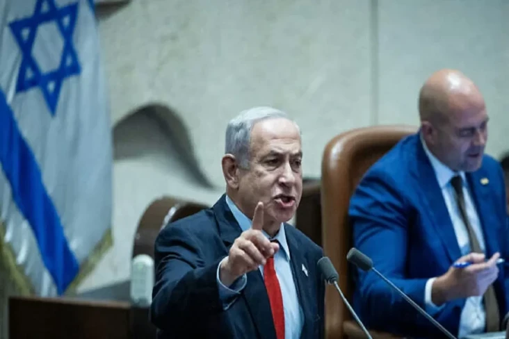 Israel Marah atas Runtuhnya...