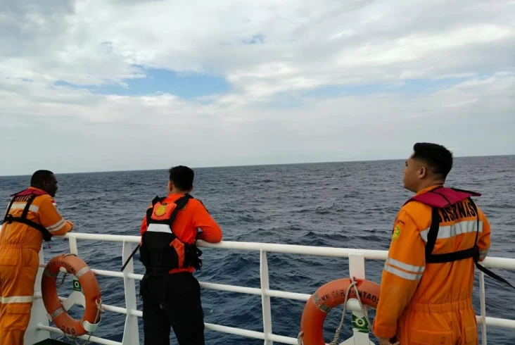 2 Korban KM Nurul Salsa...