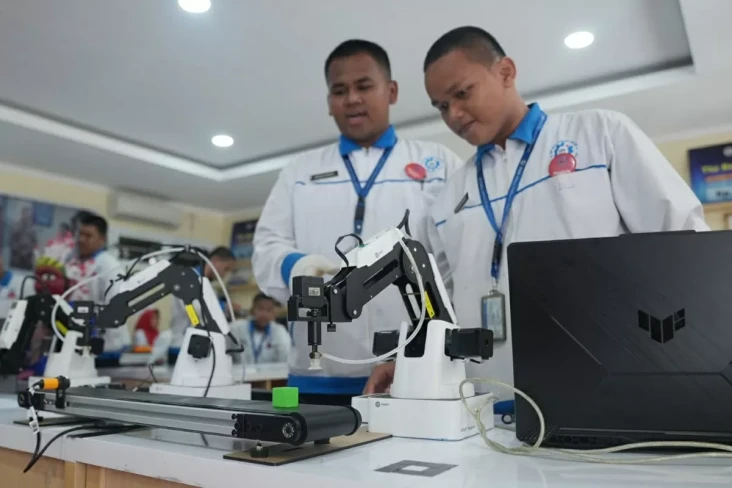 Kemendikdasmen Siapkan...