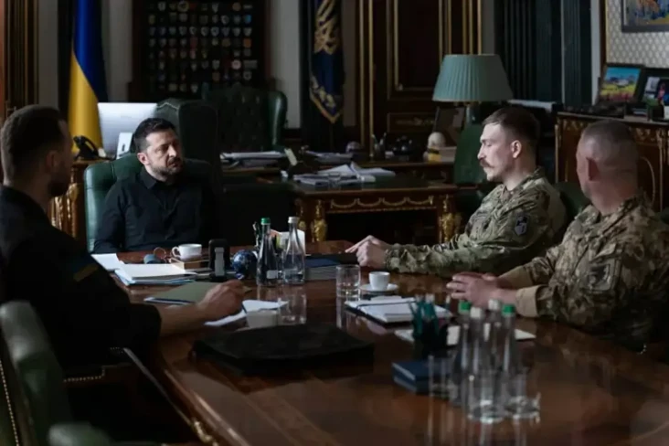 Zelensky Ditekan untuk...