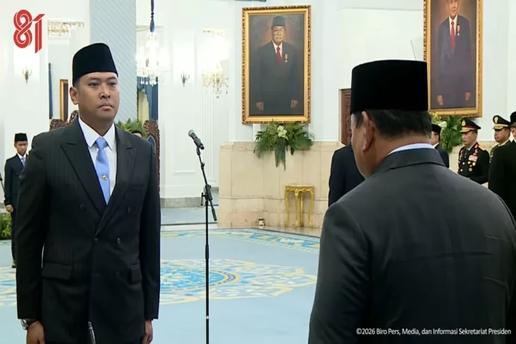 Breaking News: Prabowo...