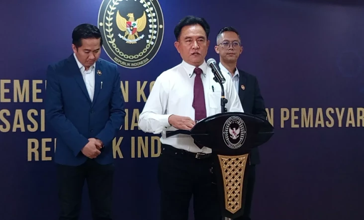 Yusril Berkunjung ke...