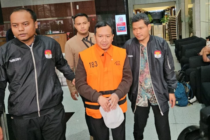 KPK Kembali Tahan Tersangka...