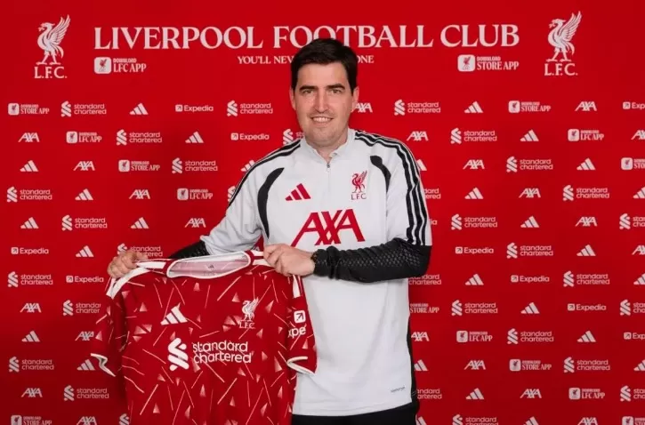https://pict.sindonews.com/webp/850/pena/news/2026/06/05/11/1714151/iraola-resmi-jadi-pelatih-anyar-liverpool-xzd.webp