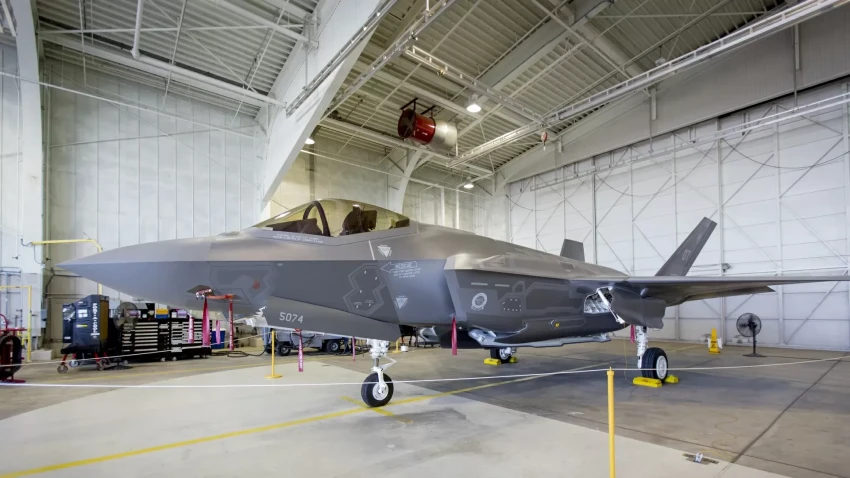 Rudal Iran Serang Hanggar F-35 di Pangkalan Udara AS di Yordania, Kuwait dan Bahrain Waspada