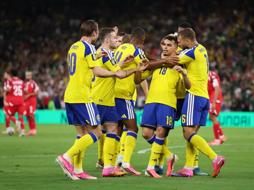 https://pict.sindonews.com/webp/850/pena/news/2026/06/15/11/1717713/kisah-yasin-ayari-dan-gol-perdana-swedia-di-piala-dunia-setelah-2893-hari-nav.webp