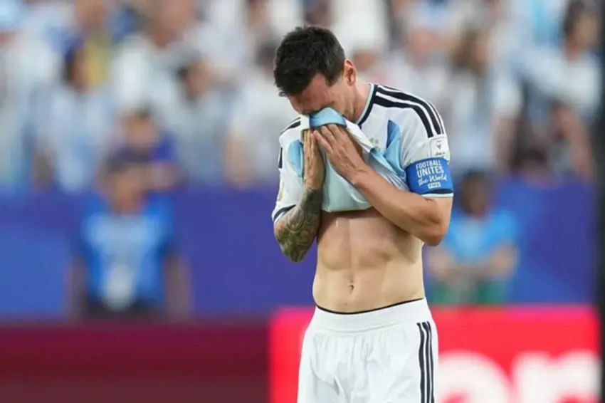 https://pict.sindonews.com/webp/850/pena/news/2026/06/20/11/1719537/salah-umumkan-ayah-messi-meninggal-presenter-argentina-mundur-hmr.webp