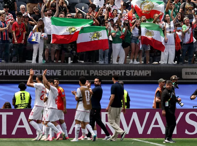 https://pict.sindonews.com/webp/850/pena/news/2026/06/22/11/1720235/perjalanan-berliku-iran-tulis-sejarah-di-piala-dunia-2026-dxt.webp