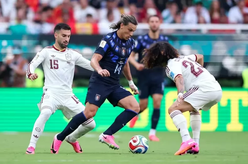 https://pict.sindonews.com/webp/850/pena/news/2026/06/27/11/1722099/babak-pertama-uruguay-vs-spanyol-blunder-muslera-bawa-la-furia-roja-unggul-10-lcy.webp