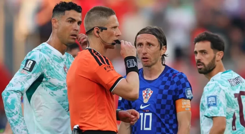 https://pict.sindonews.com/webp/850/pena/news/2026/07/03/11/1724597/var-batalkan-gol-kroasia-atas-portugal-fifa-teknologi-canggih-bola-trionda-deteksi-sentuhan-matanovic-iwh.webp
