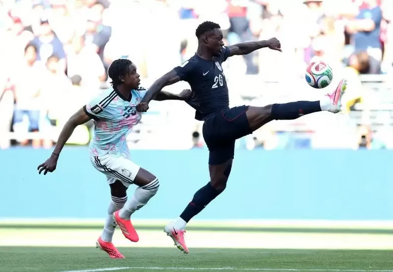 https://pict.sindonews.com/webp/850/pena/news/2026/07/07/11/1725633/folarin-balogun-jadi-starter-amerika-serikat-tertinggal-dari-belgia-12-di-babak-pertama-whj.webp